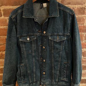 Divided denim jacket